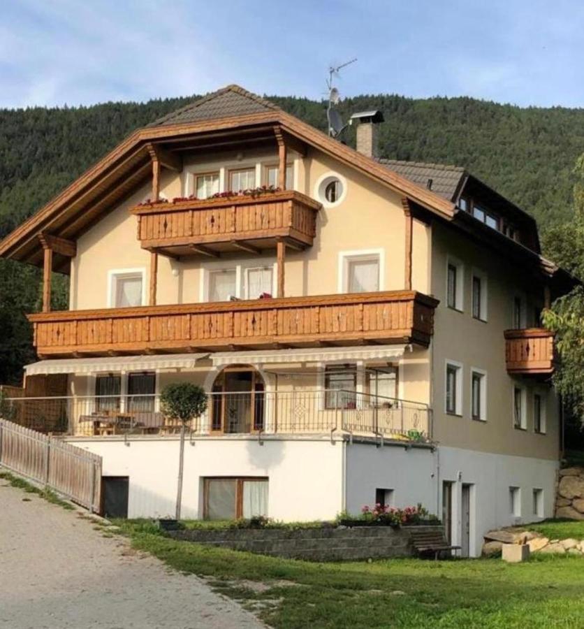 Schoenhuberhof Apartment Panoramablick Бруніко Екстер'єр фото